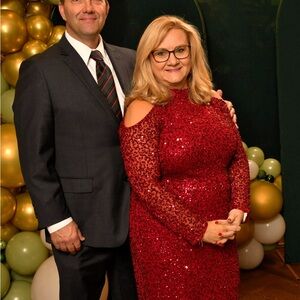 Adrianna Papell Cranberry Sequin Long Sleeve Cold Shoulder Sheath Midi 14W